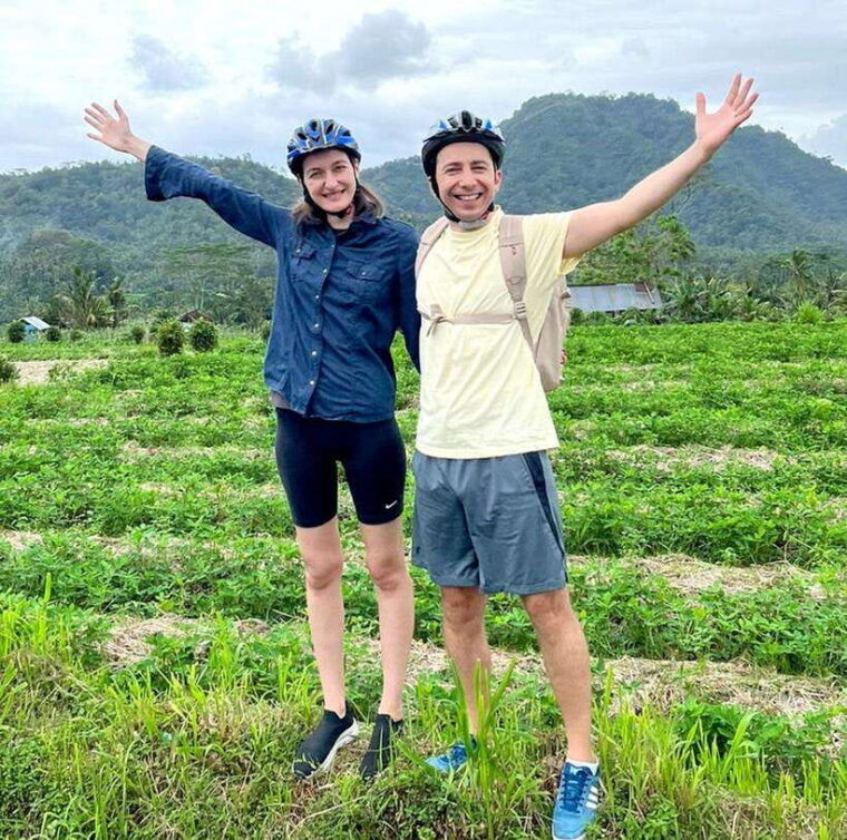 bali-sidemen-valley-cycling-tour-with-gembleng-waterfall