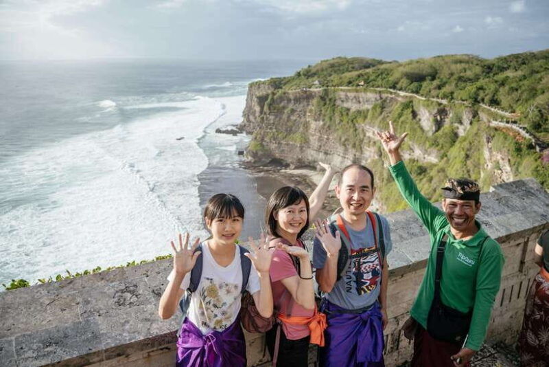 bali-skip-the-line-uluwatu-temple-and-kecak-fire-dance-tour