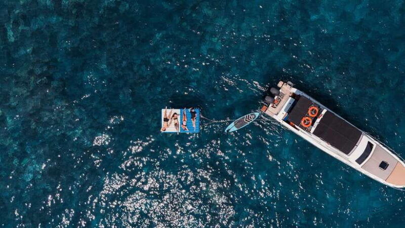 bali-snorkeling-manta-by-yacht-to-nusa-penida-lembongan