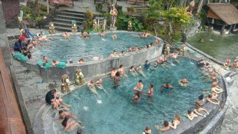 bali-sunrise-jeep-mount-batur-black-lava-and-hotspring