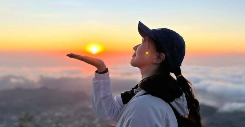 bali-sunrise-trekking-with-private-guide-at-mount-batur