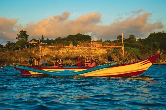 Bali Sunset Cruise by Jukung with Seafood Dinner - The Experience in Detail