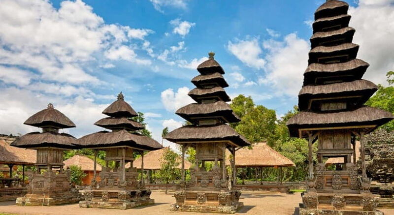bali-taman-ayun-and-tanah-lot-sunset-tour