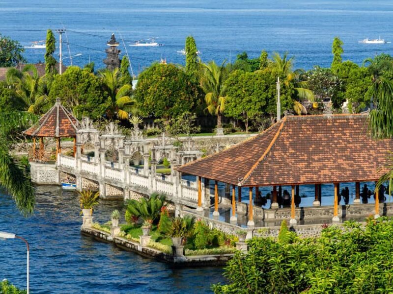 Bali: Taman Ujung Culture Tour with Tirta Gangga & Tenganan - Tirta Gangga Water Palace and Sacred Springs