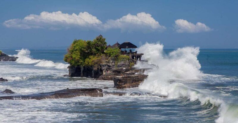 bali-tanah-lot-padang-padang-sunset-uluwatu-temple