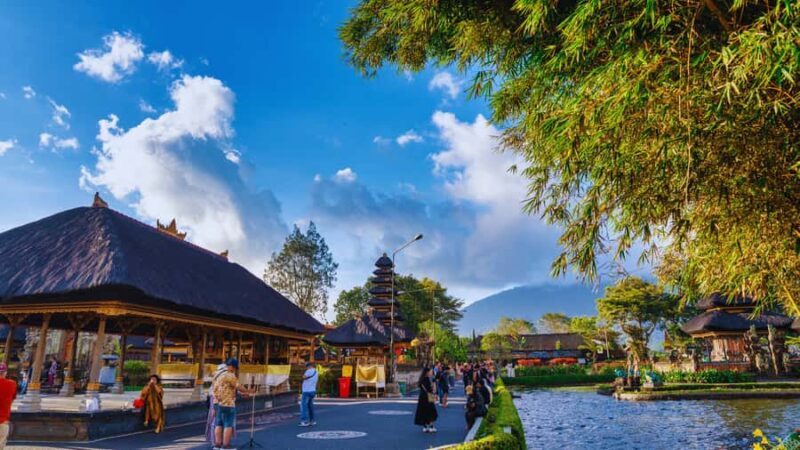 Bali : Tanah Lot Temple - Lake Temple, Banyumala Waterfall - What We Found Particularly Valuable