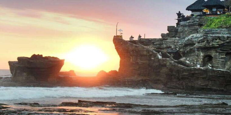 bali-tanah-lot-temple-tour