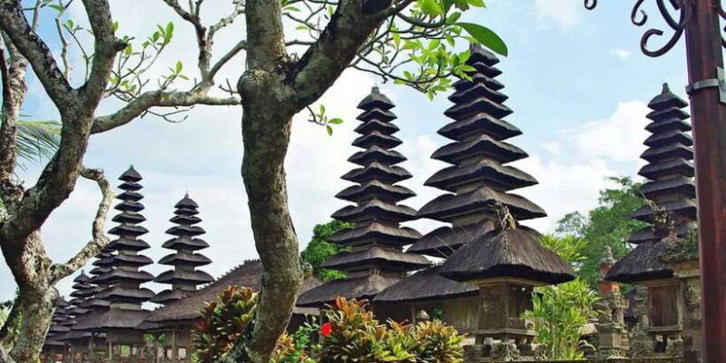 bali-tanah-lot-temple-tour-with-sunset-dinner