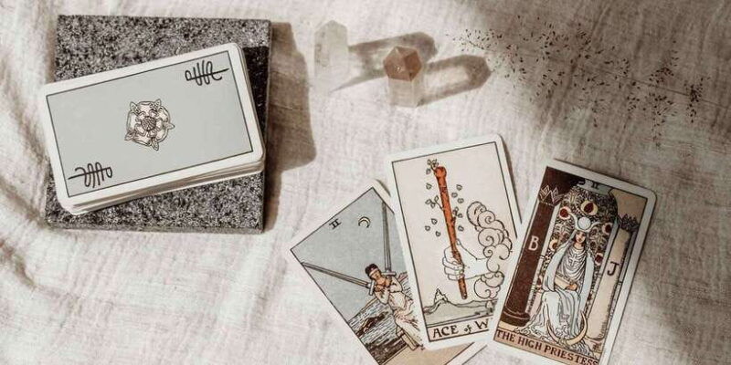 bali-tarot-oracle-reading-and-cleansing-tirta-empul-trip