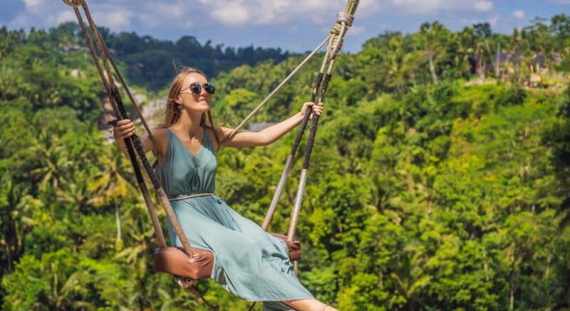 bali-tegenungan-kanto-lampo-and-tibumana-waterfalls-tour