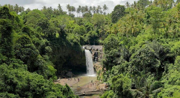 bali-tegenungan-kanto-lampo-and-tibumana-waterfalls-tour