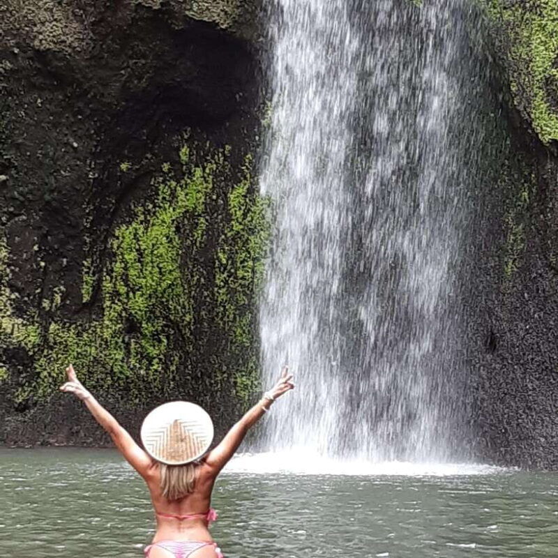 bali-tibumana-tukad-cepung-kanto-lampo-tegenungan-tour