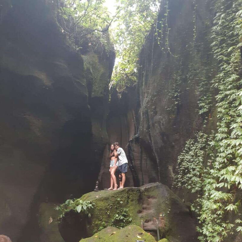 bali-tibumana-tukad-cepung-kanto-lampo-tegenungan-tour