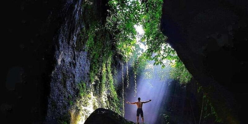 bali-tirta-gangga-taman-ujung-and-cepung-waterfall-trip