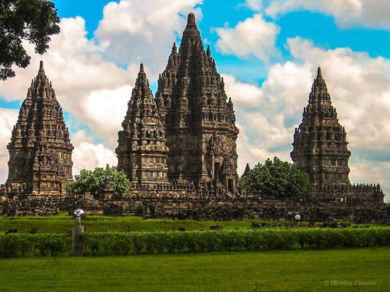 bali-to-yogya-bromo-ijen-tumpak-sewu-prambananborobudur