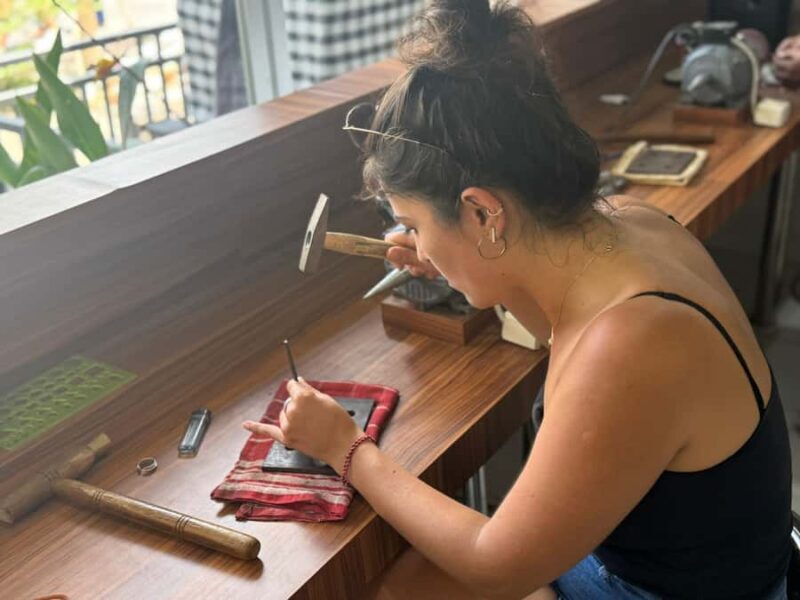 Bali: Traditional Jewelry Making Class in Nusa Penida - The Setting and Practicalities