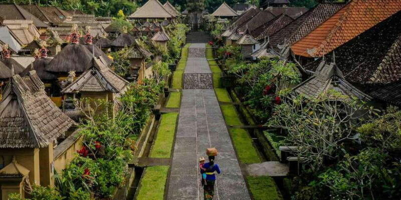 bali-trunyan-cemetery-hot-springs-and-penglipuran-village