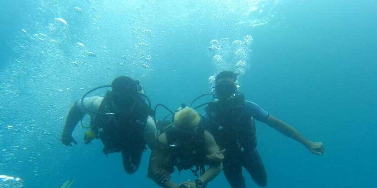 bali-try-scuba-diving-day-trip-to-nusa-penida-pool2-dives