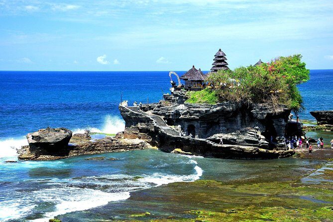 Bali Twins Sea Temple: TANAH LOT AND ULUWATU TEMPLE SUNSET - Introduction