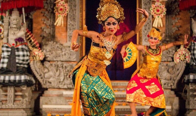 bali-ubud-palace-legong-dance-show-ticket