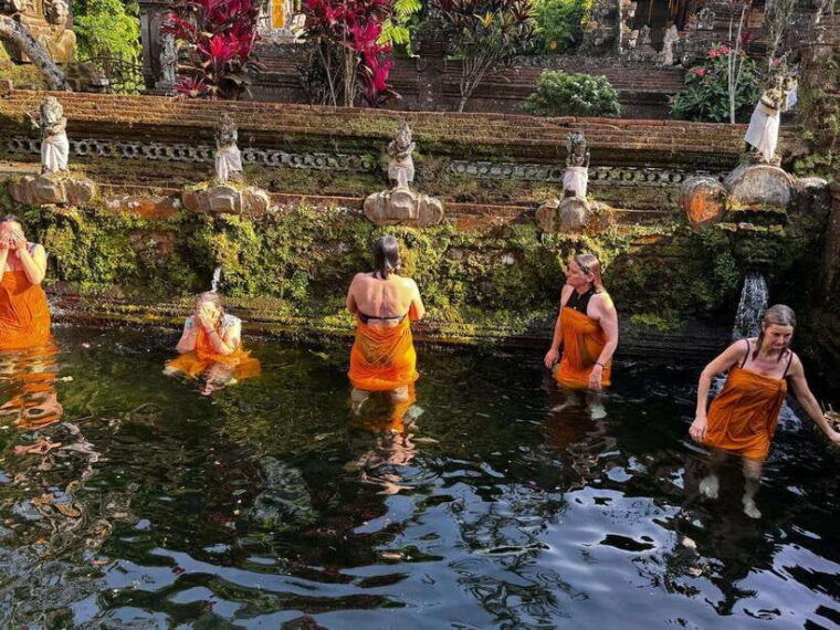 bali-ubud-spiritual-cleansing-and-meditation-healing-tour