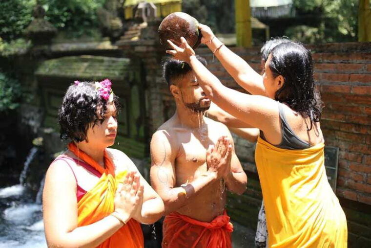 bali-ubud-spiritual-cleansing-and-meditation-healing-tour