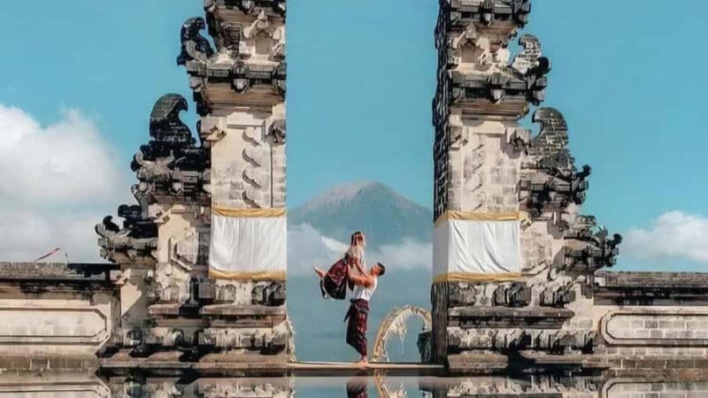 Bali: Ultimate Bali Motorbike Tour with Local Guided - Transportation & Group Size