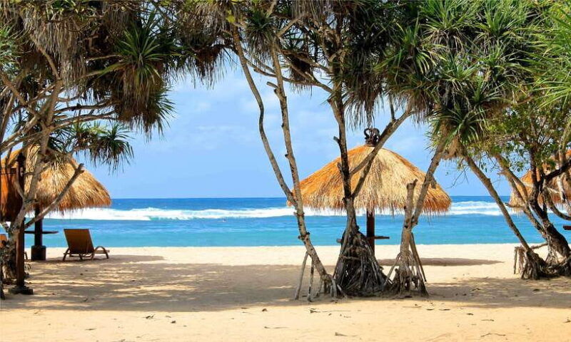 bali-uluwatu-temple-gwk-and-padang-beach-full-day-tour