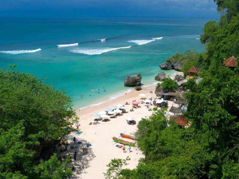 bali-uluwatu-temple-kecak-dance-and-jimbaran-dinner-tour