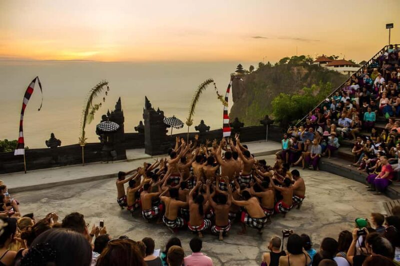 Bali: Uluwatu Temple, Kecak Dance & Photo Session Tour - Why the Price Represents Good Value