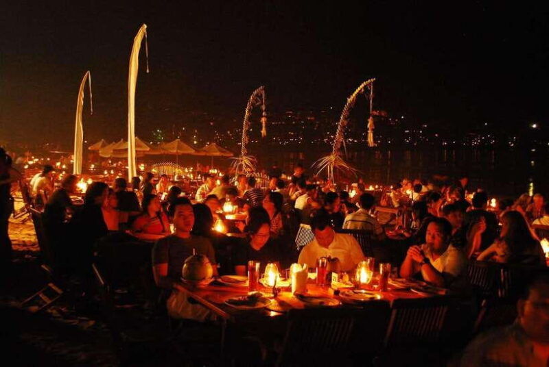 bali-uluwatu-temple-kecak-fire-dance-and-beach-tour
