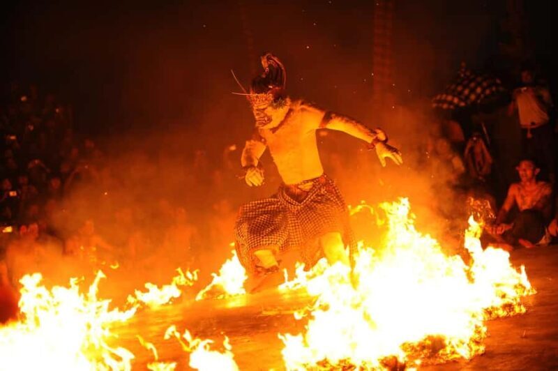 Bali: Uluwatu Temple Kecak & Fire Dance Show Ticket - An Overview of the Uluwatu Kecak & Fire Dance Experience