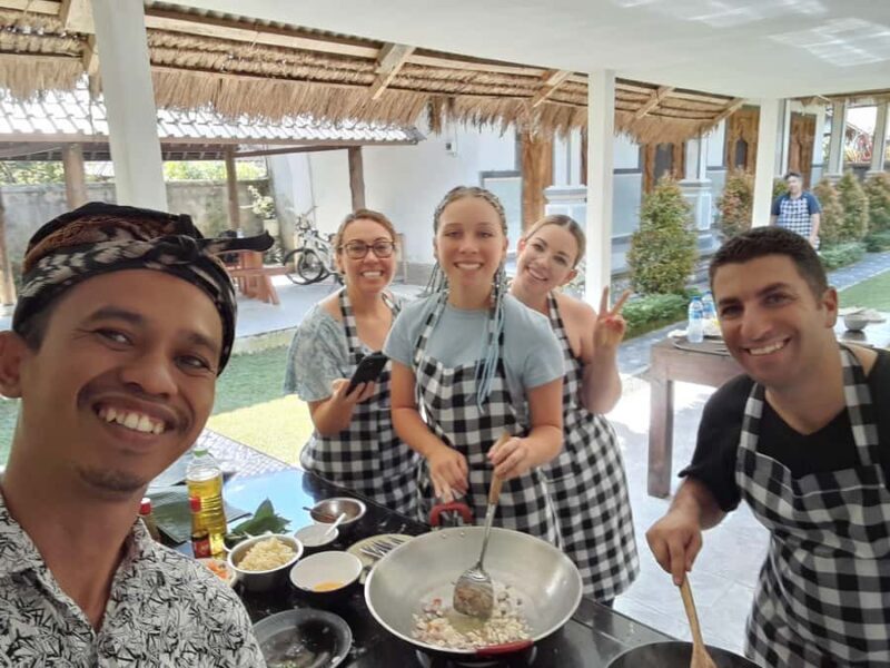 Bali: Village Tour with Coconut Oil and Chocolate Factory - Detailed Breakdown of the Itinerary