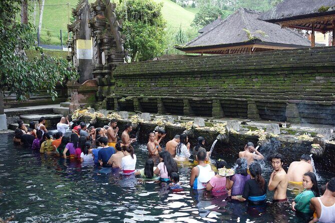 Bali Volcano & Ubud Day Tour  Temples, Rice Terraces & Lunch - Visiting Tirta Empul Temple