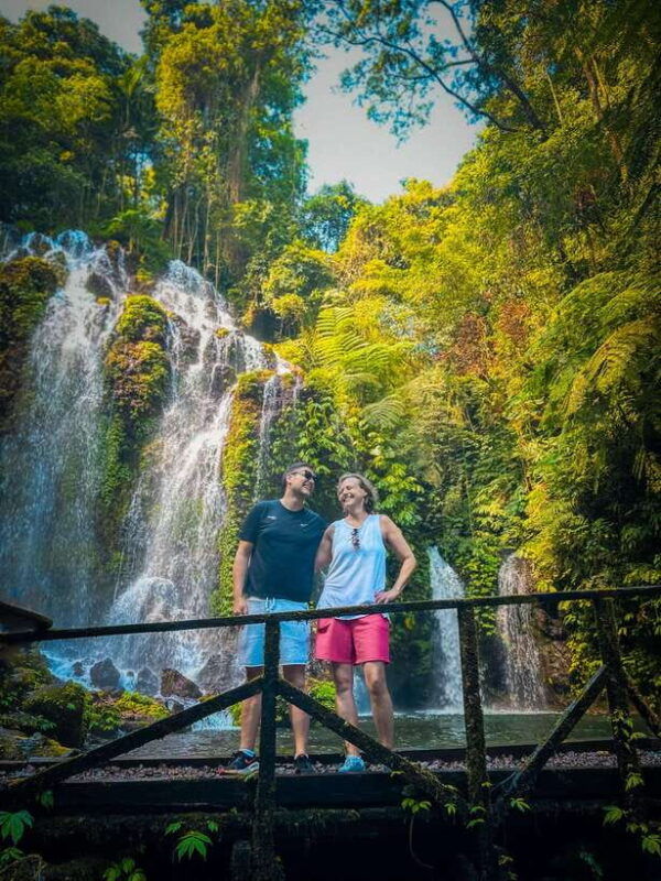 bali-waterfall-in-the-forest-twin-lake-view-tour