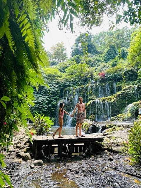 bali-waterfall-in-the-forest-twin-lake-view-tour