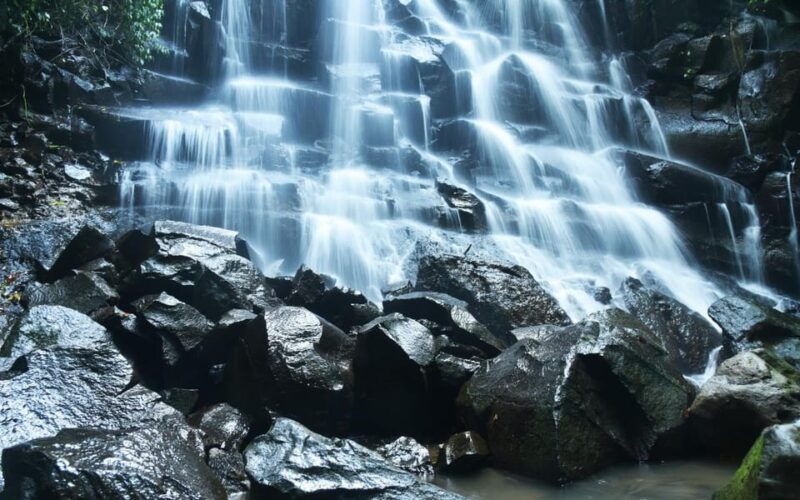 bali-waterfall-tour-with-lunch-views-of-mount-batur