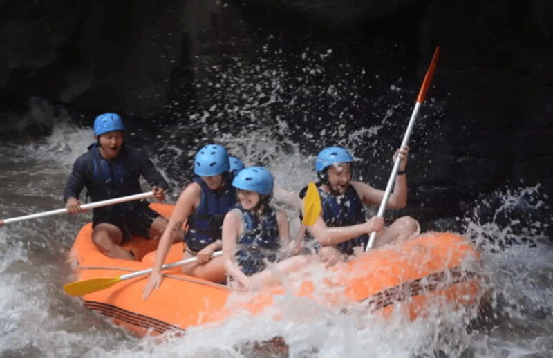 bali-white-water-rafting-with-all-inclusive