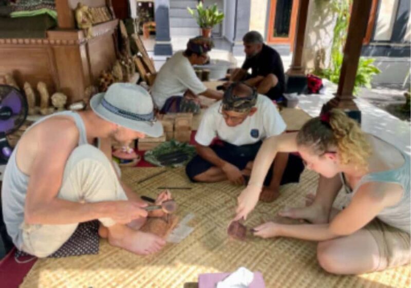 Bali: Wood Carving Class At Mammoth Galery - A Closer Look at the Experience