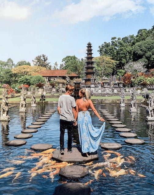 baliheaven-gate-tirtagangga-palace-and-beach-escape-tour