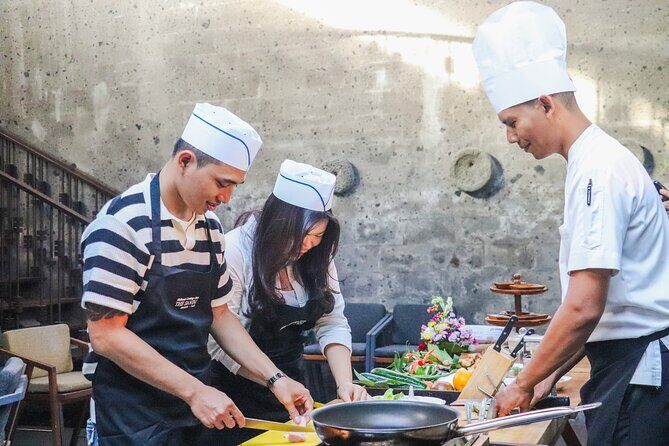 Balinese Cooking Class at The Santai Umalas Kerobokan - The Setting and Atmosphere