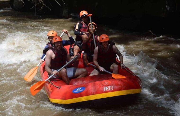 balis-best-rapids-ayung-river-rafting-experience
