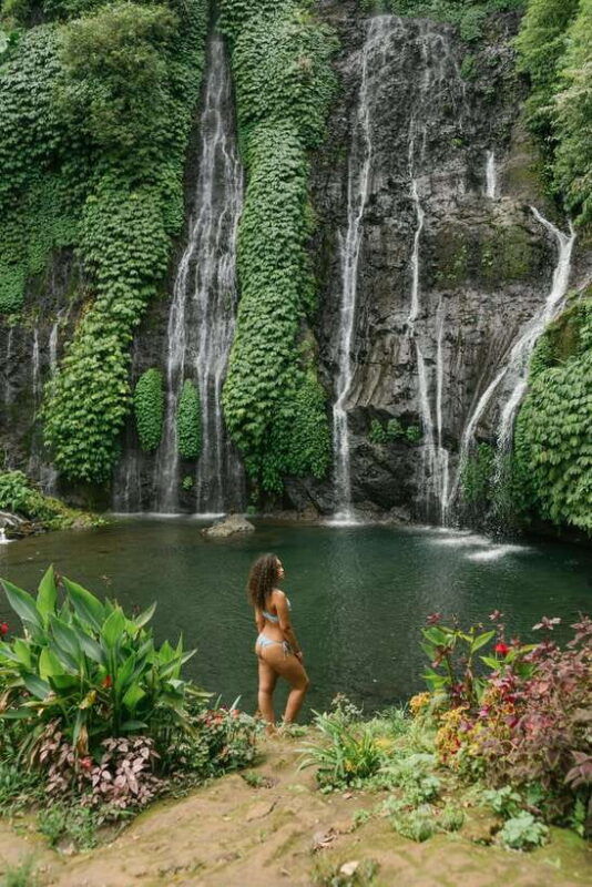 balis-iconic-waterfalls-rice-terraces-sunset-at-la-brisa