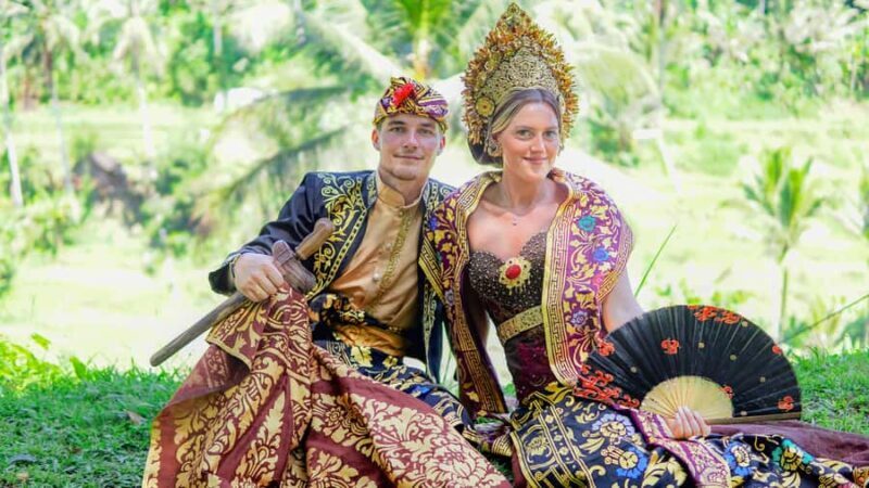 Bali:Traditional Wedding Photoshoot +Massage Rice Field View - Key Points