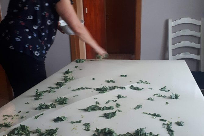 balkan-pita-making-culinary-experience