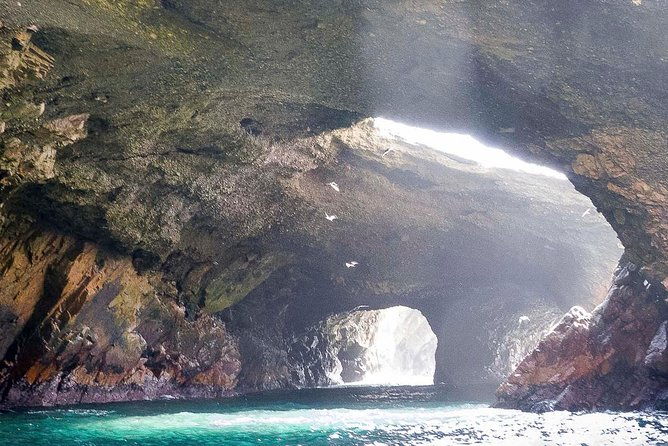ballestas-and-huacachina-islands-with-sandboarding-practice