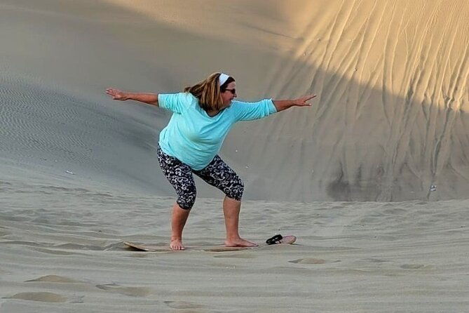 ballestas-islands-sandboarding-at-huacachina-private-tour
