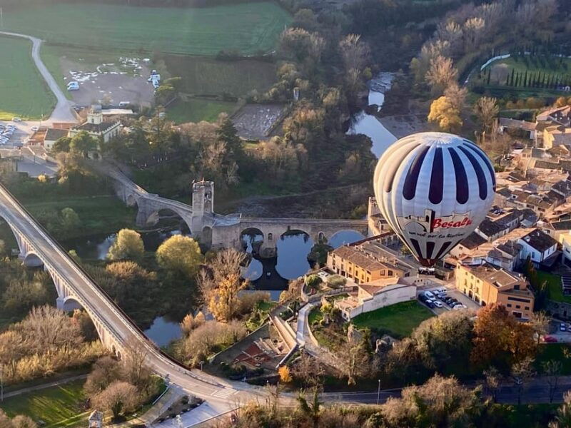 balloon-flight-in-la-garrotxa-with-transfer-from-barcelona