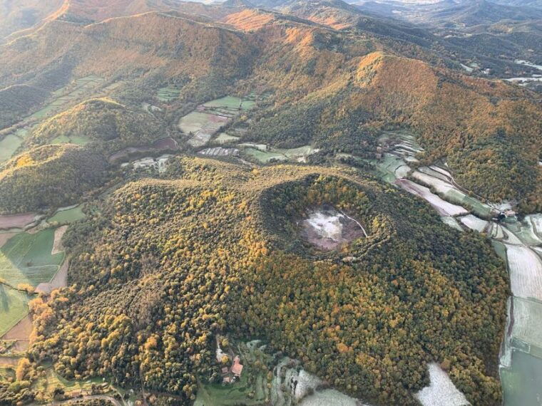balloon-flight-in-la-garrotxa-with-transfer-from-barcelona
