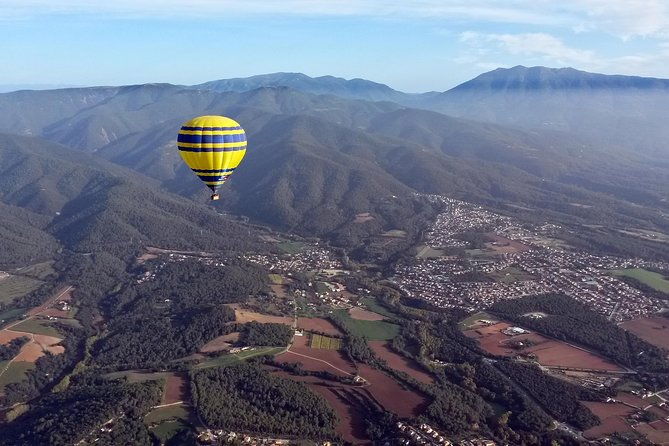 balloon-ride-over-catalonia-with-optional-pick-up-from-barcelona